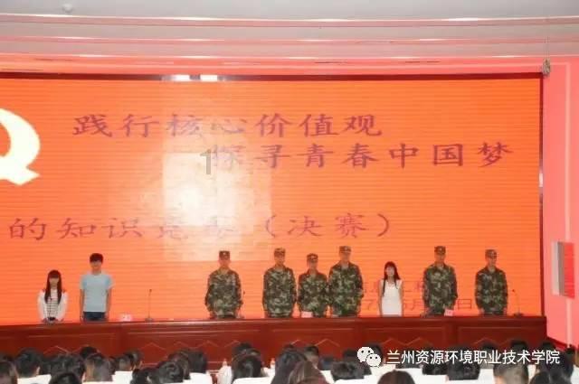 慈禧外逃时的生活是什么样的,正所谓人在矮檐下,不得不低头